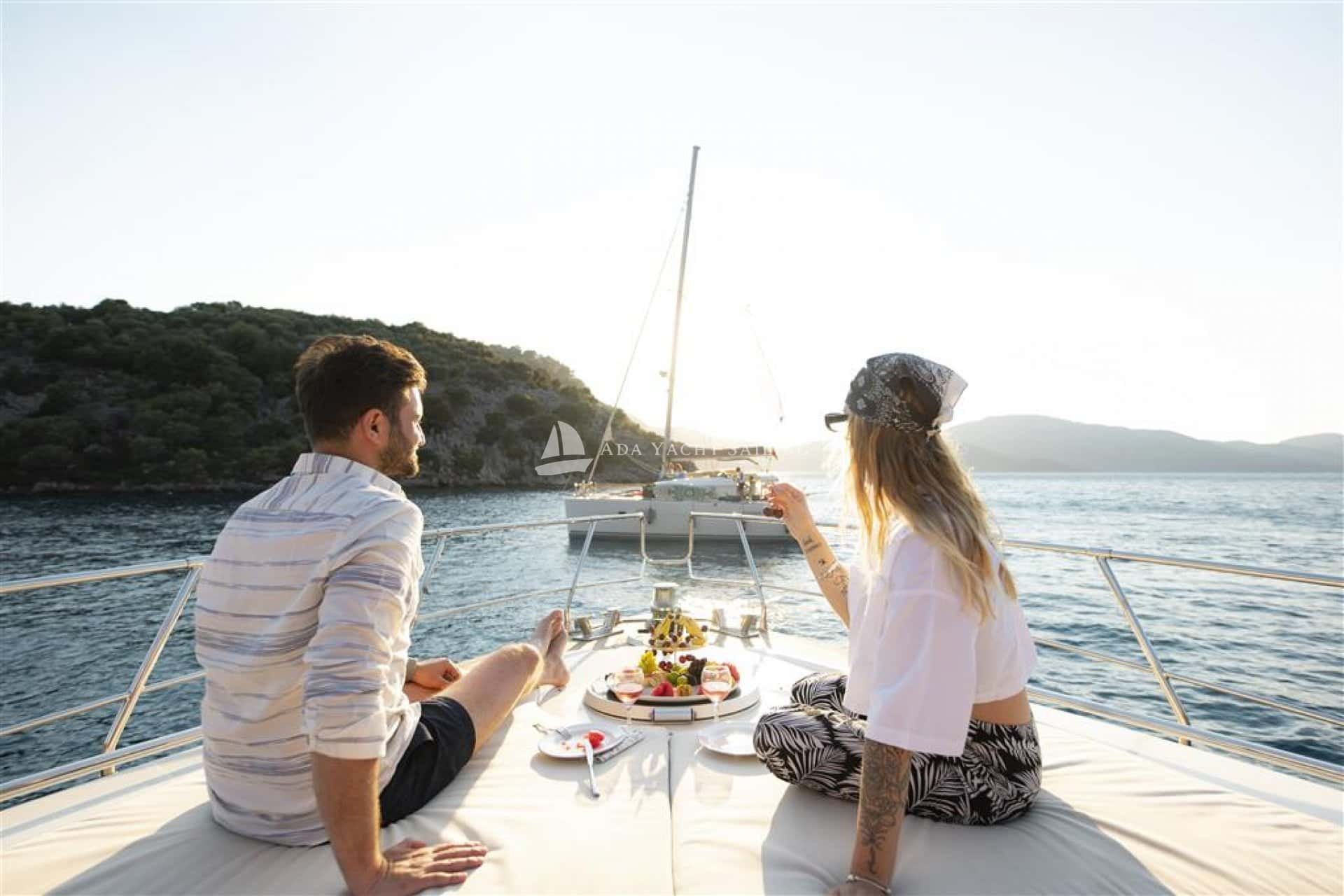 Rental Guide - A Unique Choice for Special Occasions Daily Boat Rental