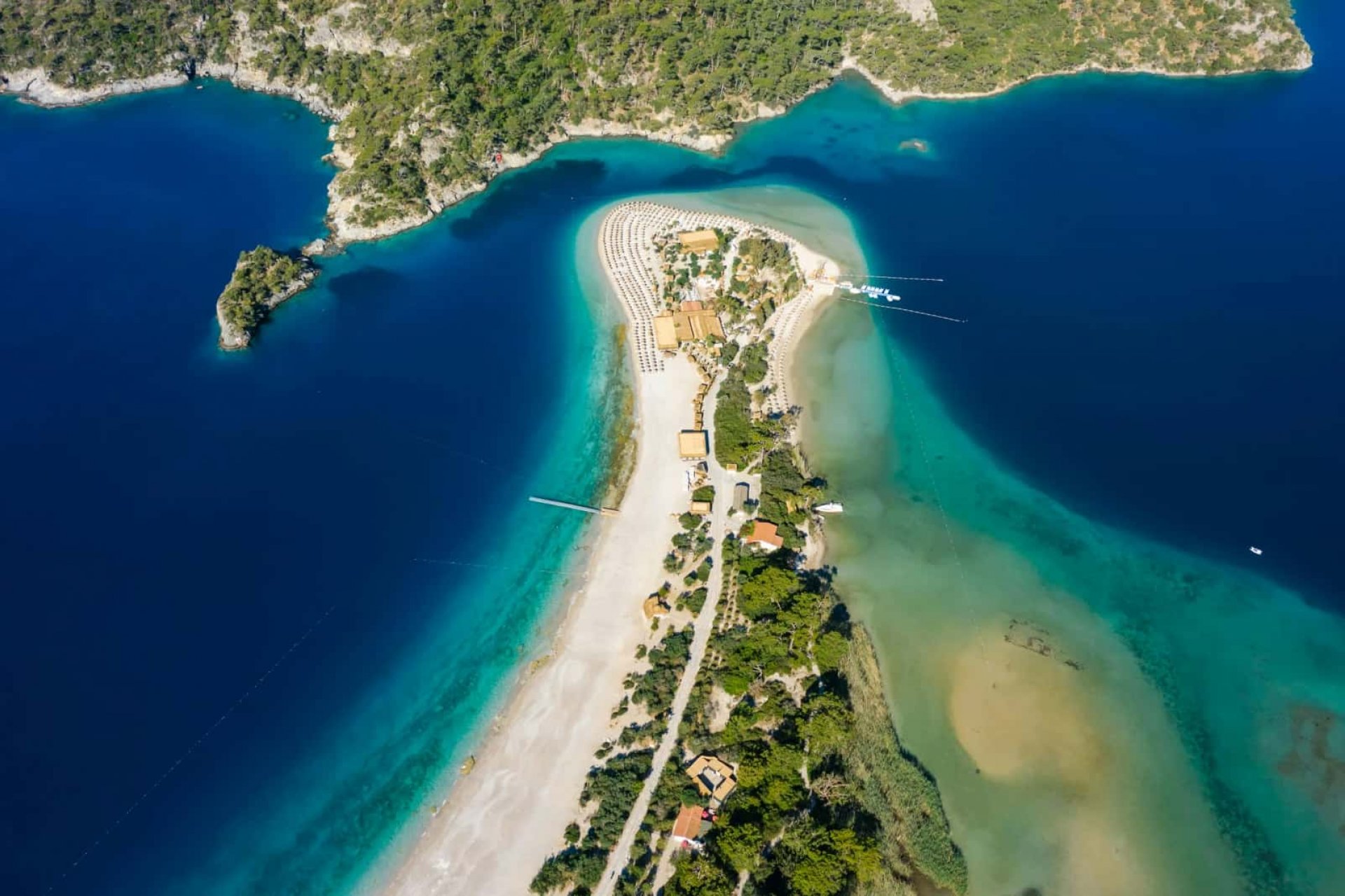 Boat Holiday Guide - The Most Popular Blue Voyage Routes