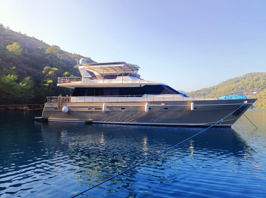 Maitresse motoryat - Göcek